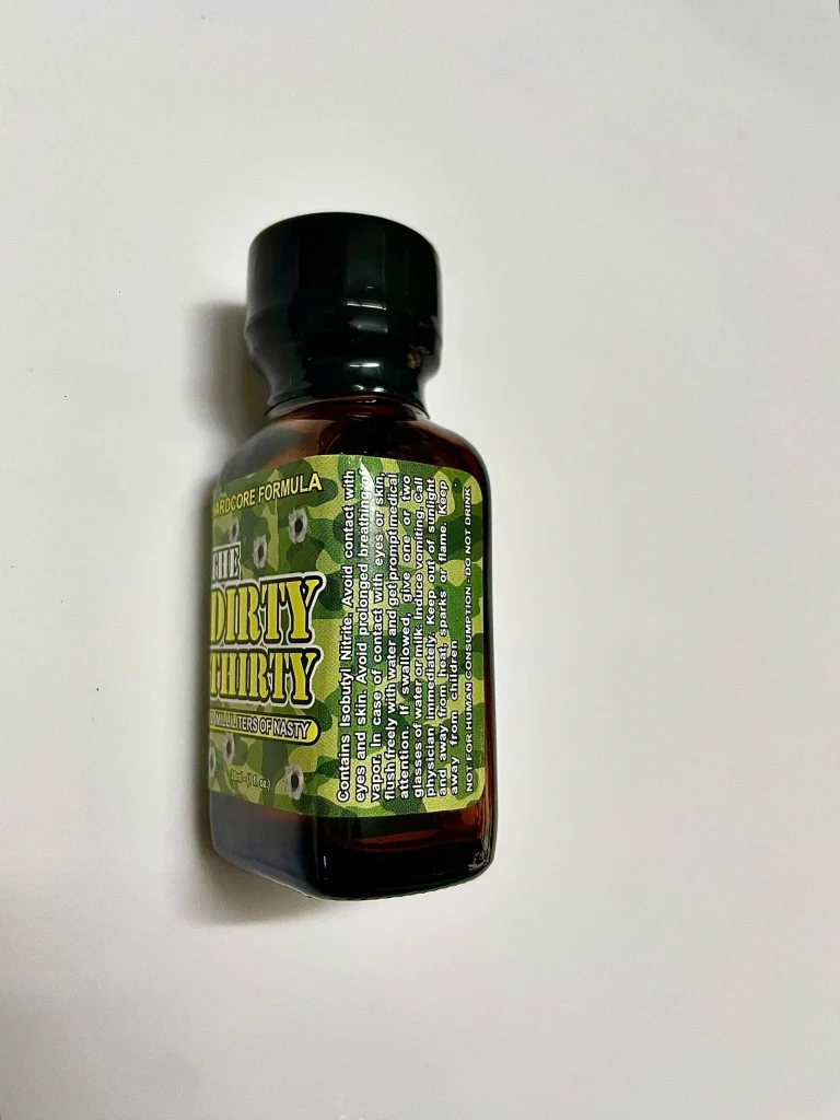 Hình ảnh thực tế Popper Dirty Thirty 30ml tại kho Quang Minh Shop.