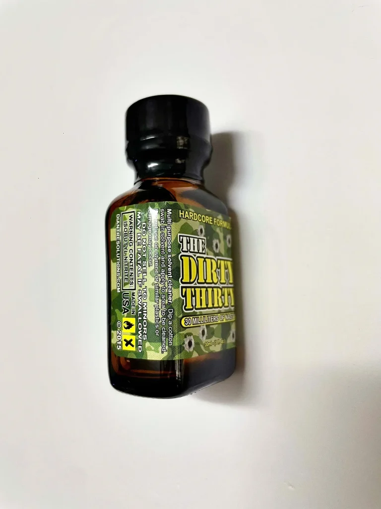 Tem bảo chứng của Diantresolutions trên chai Popper Dirty Thirty 30ml Mỹ.