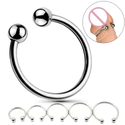 Phần thân cu gân guốc cuồn cuộn khi siết vòng nhẫn inox